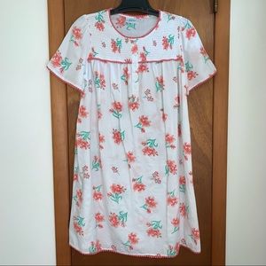 Women’s L NATIONAL White Coral Floral Smocked Light Airy House Dress Pretty EXC